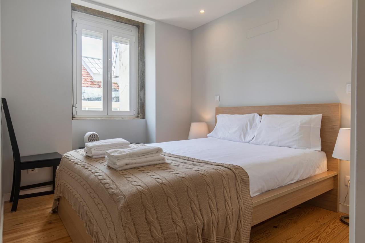 Graceful 2Bdr Duplex Apartment By Lovelystay Lisbon Exterior photo